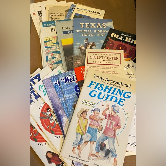 None Other - Texas vintage attractions, maps and recreational guide materials
